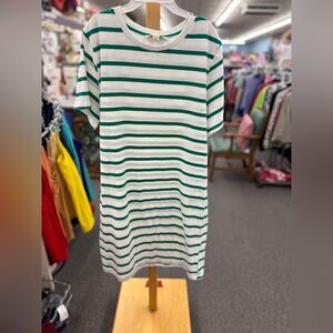 Vine & Love Ladies Striped White and Green T- Shirt Dress NEW